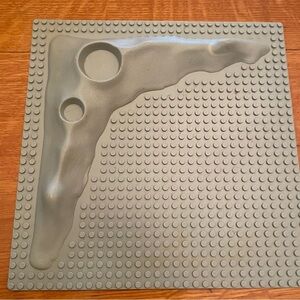 Vintage LEGO 32x32 Raised Crater Moon Base Plate Grey Terrain
